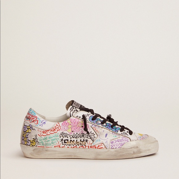 Golden goose womens graffiti sneakers RARE sold out. In excellent condition. - Picture 4 of 9